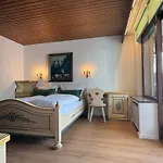 Altenburger Hof Apartmán *