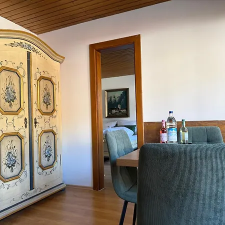 Apartment Altenburger Hof