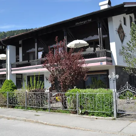 Altenburger Hof *